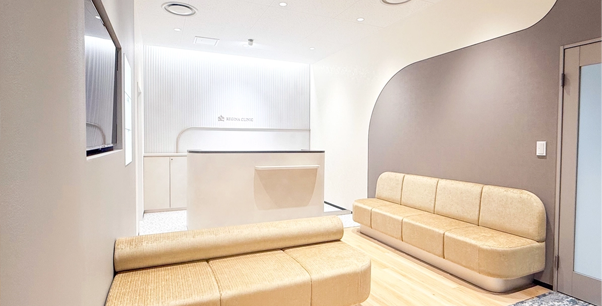 静岡院受付の画像